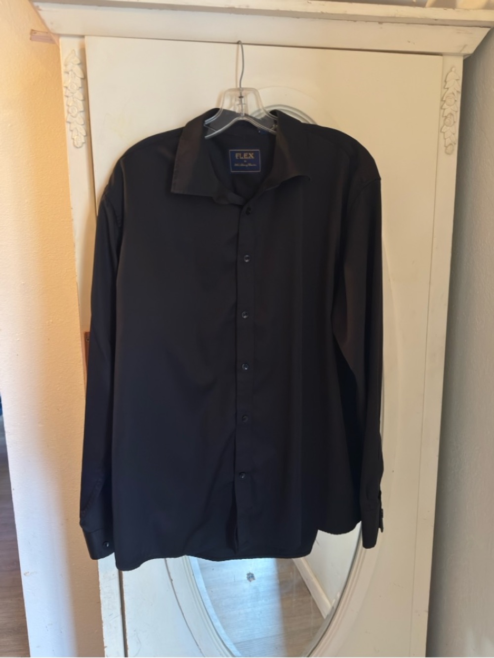 FLEX Men’s Black Long-Sleeve Dress Shirt